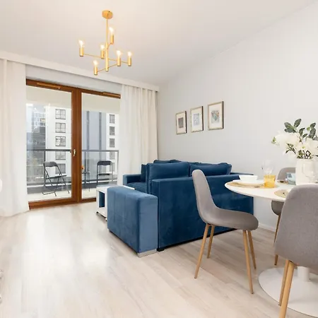 Grzybowska With Air Conditioning & Balcony By Renters Prestige Warsaw