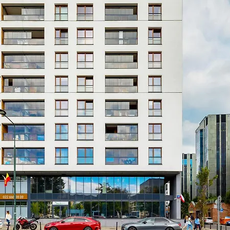 Daire Grzybowska With Air Conditioning & Balcony By Renters Prestige